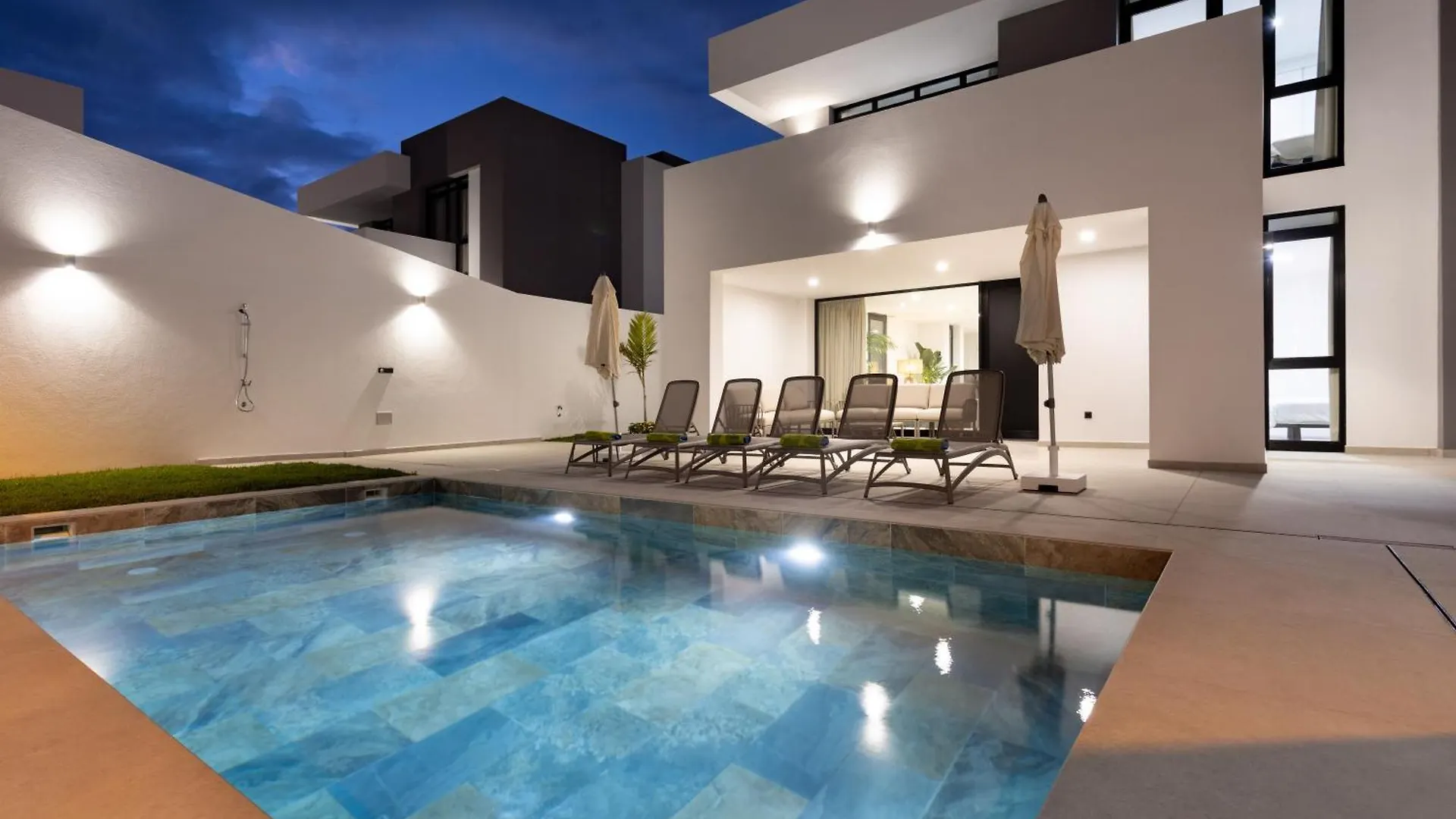 Vakantiehuis New! Gorvorana 2 - Up To 10 Guests, Private Pool Villa Los Realejos